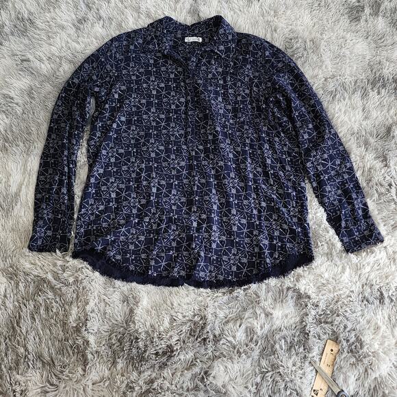 Carve Designs L Indigo Geo Print Shirt — Raw-Edge Hem, Long Sleeve, Button Front - Picture 2 of 7